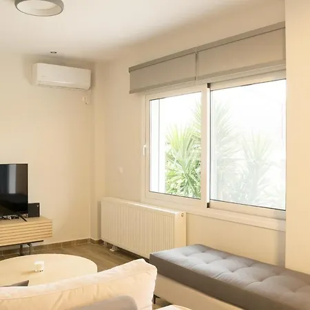 Apartment Charitou *