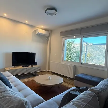 Charitou Apartment